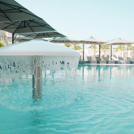 Comfort Suites Golem  Bagian luar foto